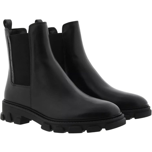 Michael Kors | Ridley Leather Ankle Boot - Picture 1 of 3